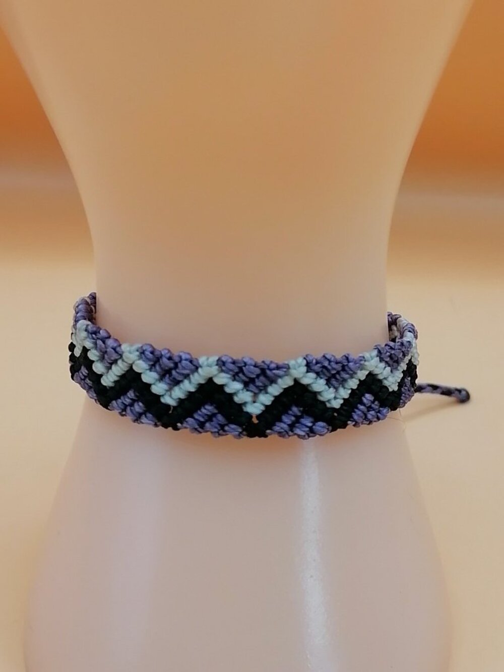 Handmade Macrame Bracelet, Multicolor Zig-Zag Design